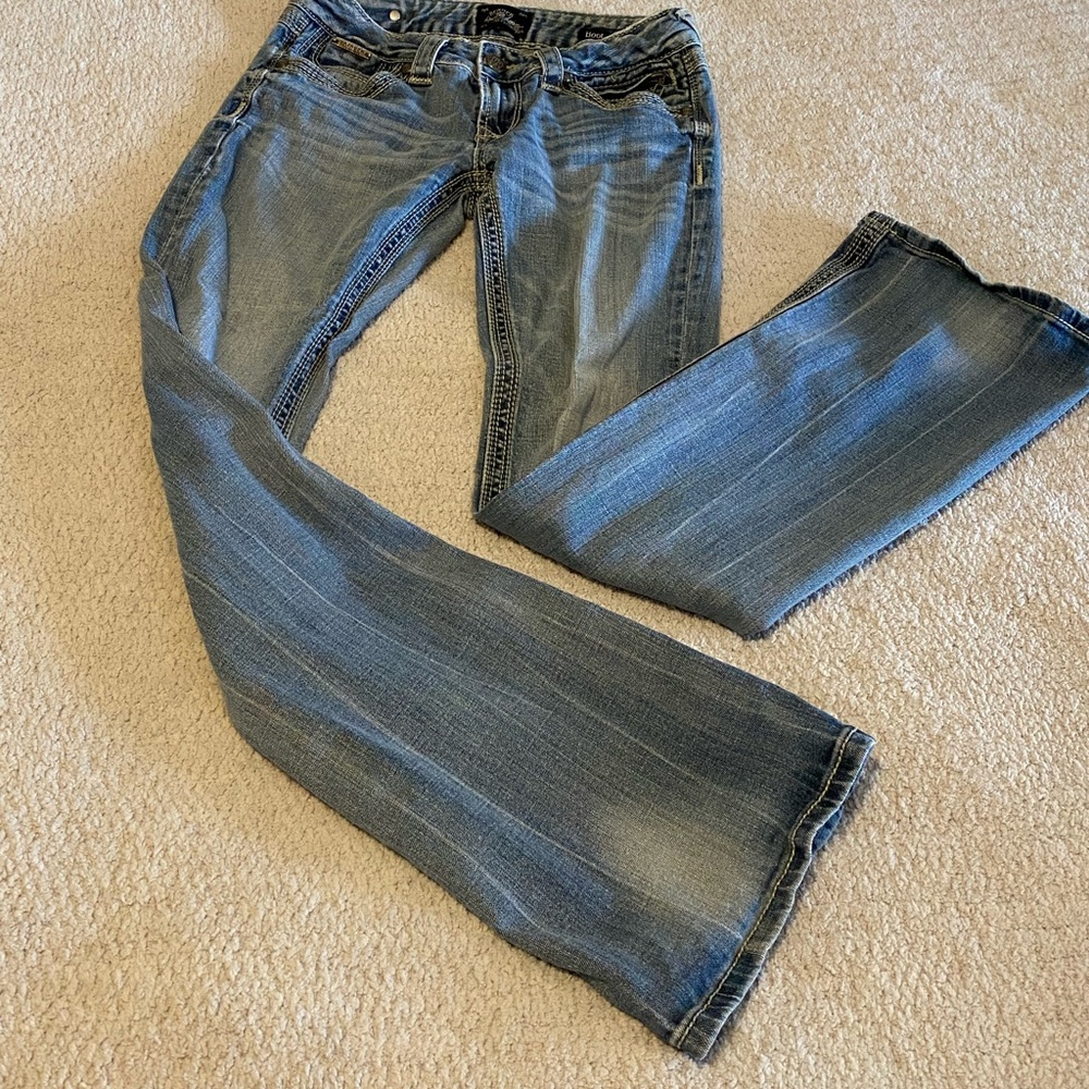 Express Boot Cut Jeans in Medium Blue Wash